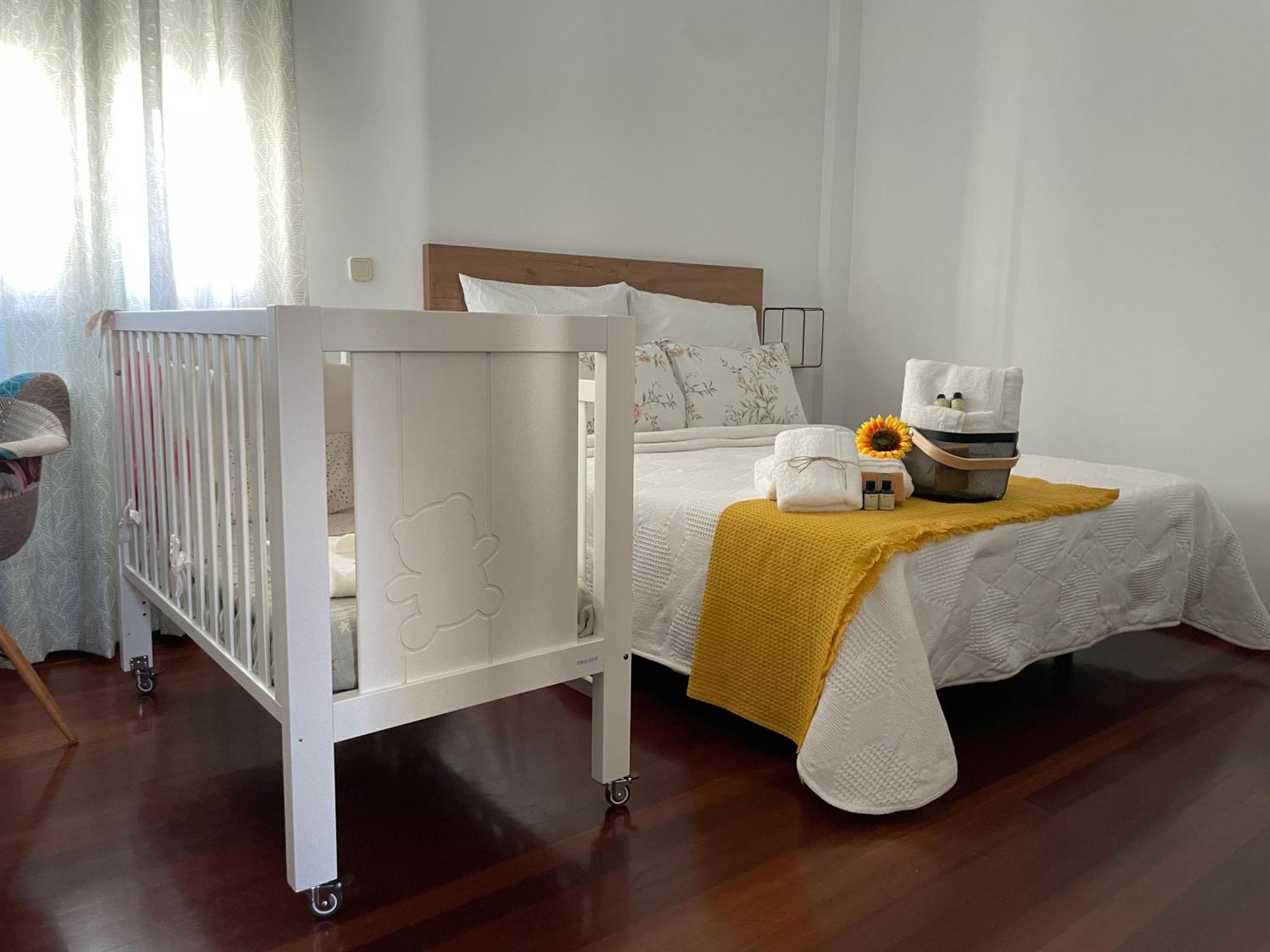 O Xaneiro Apartment Noia Bagian luar foto
